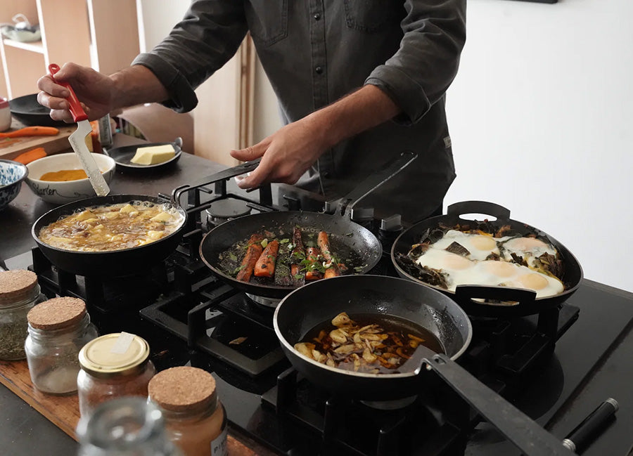 Kankay: CARBON STEEL SKILLETS & PANS Banner