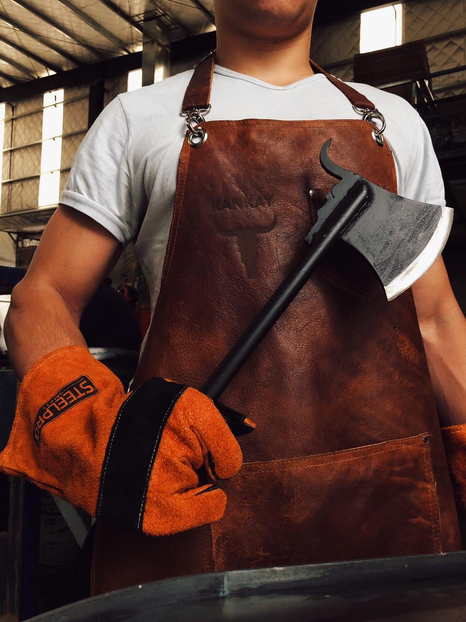 100% Argentinian-Leather Apron